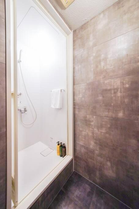 Apartament Sanacion Namba 難波千日前の5Ldk120平米 駅徒歩2分 広々バルコニーでバーベキューも可能 Osaka Zewnętrze zdjęcie