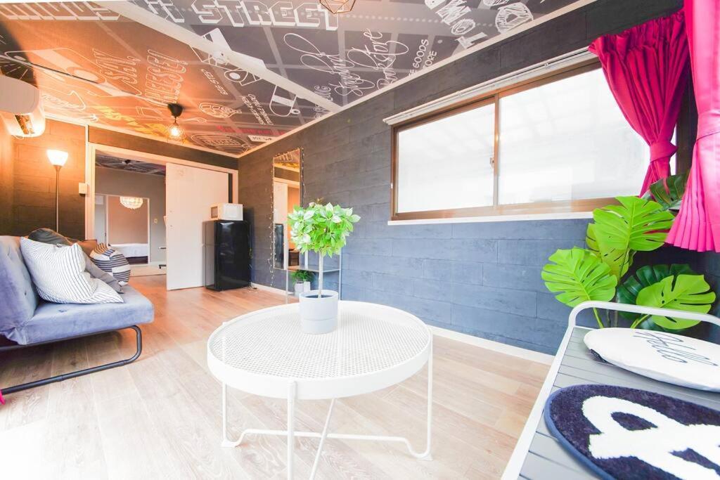 Apartament Sanacion Namba 難波千日前の5Ldk120平米 駅徒歩2分 広々バルコニーでバーベキューも可能 Osaka Zewnętrze zdjęcie