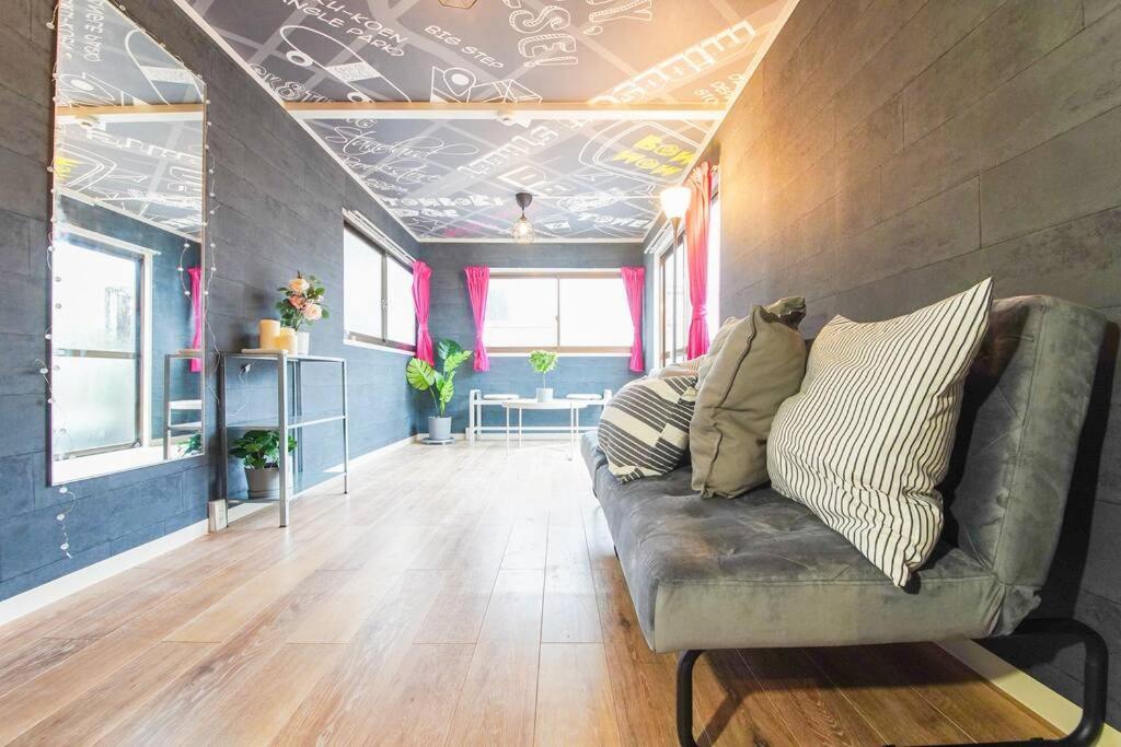 Apartament Sanacion Namba 難波千日前の5Ldk120平米 駅徒歩2分 広々バルコニーでバーベキューも可能 Osaka Zewnętrze zdjęcie
